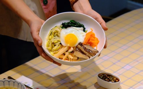 Kelas Memasak Gyeongju Bibimbap, Gimbap