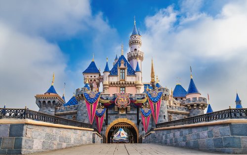 カリフォルニア ディズニーランド・リゾート チケット（ロサンゼルス）