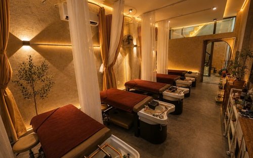 Tsuki Japanese Spa District 1: Yrttihuuhtelu ja hieronta