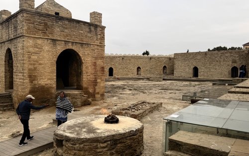 Baku Gobustan & Ateshgah Full-Day UNESCO Site Tour