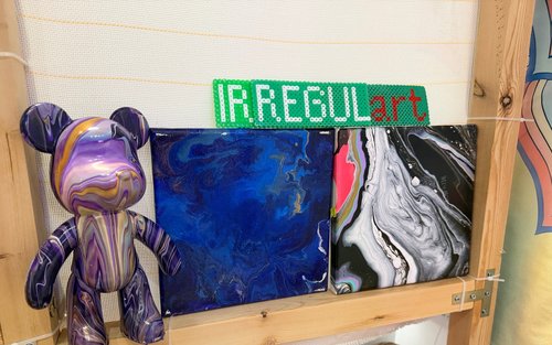 Taller d'ossos fluids de Stanley, taller de pintura fluida IRREGULart 