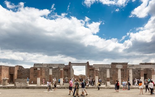 Tour di Pompei, Costiera Amalfitana e Penisola Sorrentina con partenza da Roma