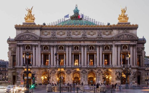 Paris Palais Garnier 1-Hour Self-Guided Tour