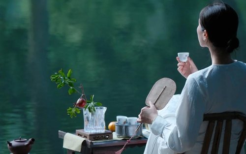 Hangzhou West Lake Cruise + Tea Tasting + 1-Hour Intangible Cultural Heritage Painted Fan Half-Day Tour