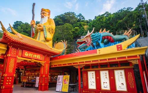 Tour de medio día por el Templo Longshan y el Templo Xingtian
