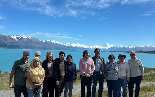 Aoraki/Mount Cook & Lake Tekapo Full-Day Small Group Tour