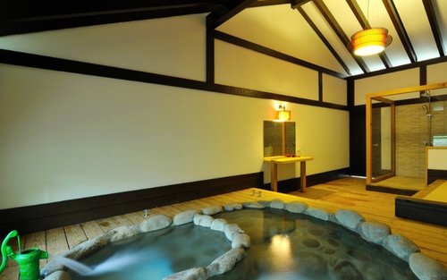 Miaoli Dahu: Shih-Feng Hot Spring Castle - Double Hot Spring Room, Public Bath, Japanese-style Suite, Creative Cuisine