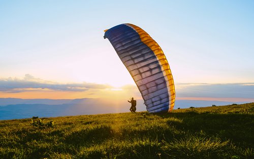 4-Hour Paragliding Adventure in Marrakech 