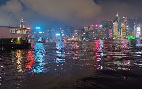 Hong Kong Night Tour of Victoria Harbour and Mong Kok Market