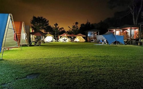 Kamperen in Nantou | Creek Side Cabin Camping Area | Glamorous kamperen zonder tent op te zetten ・ Kamperen in een hut