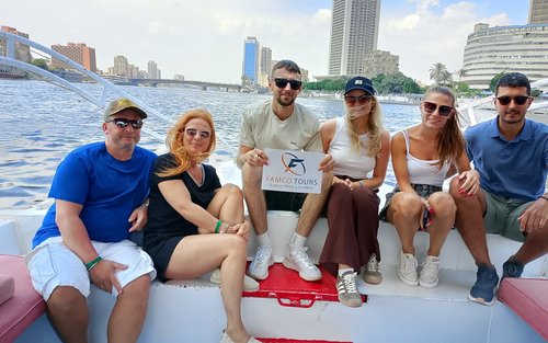 From Hurghada: Pyramids & Museum Small Group Tour by Van