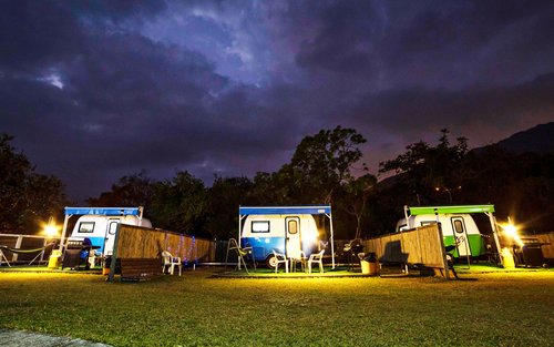 Long Coast-Cheung Sha Village Glamping, Caravan and Water Sports