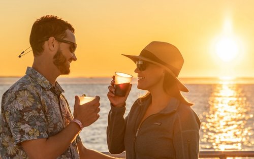 Sunset Buffet Dinner Cruise Experience in Key West
