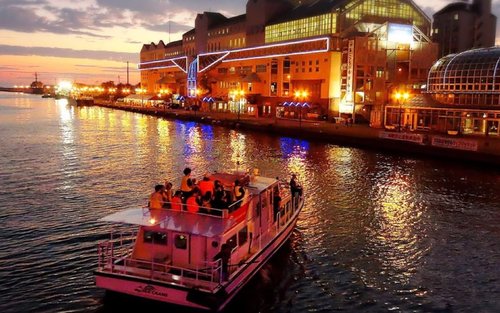 Kushiro: All-Inclusive Sunset Cruise with Live Music