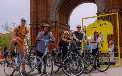 Barcelona City Highlights Bike Tour