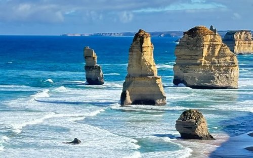 Great Ocean Road & Twelve Apostles Day Tour (Chinese Group)