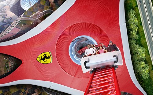 Tiket Ferrari World di Abu Dhabi