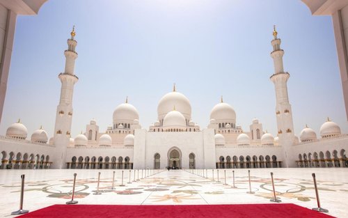 라스 알 카이마 출발 아부다비 프라이빗 시티 투어 (점심 식사 포함)