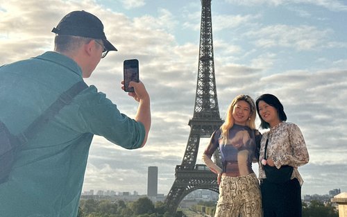 Eiffel Tower Summit Access Half-day Guided Tour 