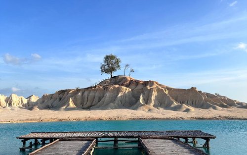 Private Bintan Tour : Desert, Blue Lake With Guide by Bintan Trip ID
