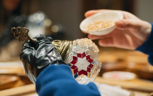 workshop đèn mosaic Thổ Nhĩ Kỳ với đồ ăn nhẹ và đồ uống ở Istanbul