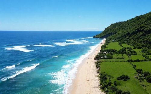 Nyang-Nyang Beach and Uluwatu Temple Private Day Tour in Bali