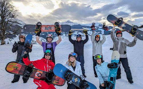 Snowboarding Lessons for Beginners in the Jungfrau Region