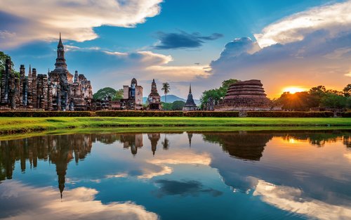 Ayutthaya Must-Visit Tour: Summer Palace, Temples Full Day 