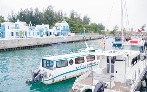 Visite privée d'une demi-journée du musée 3D de Da Nang et de la marina de Son Tra