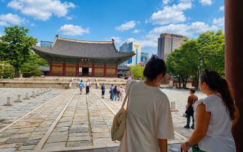 Nejvýznamnější památky Soulu: Palác Deoksugung a věž N Seoul