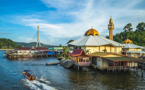 Brunei Half-Day City & Water Village Tour