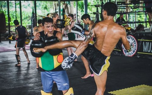 Muay Thai Boxing Class for Beginners at Charn Chai Gym in Pai
