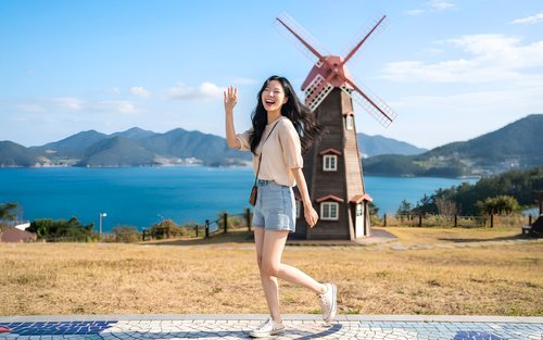 Geoje Panorama Cable Car & OEDO Botania One-day Nature & Coastal Tour