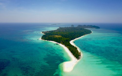 Pilihan Snorkeling atau Menyelam di Pulau Mantanani dan Pelayaran Sungai Mangrove