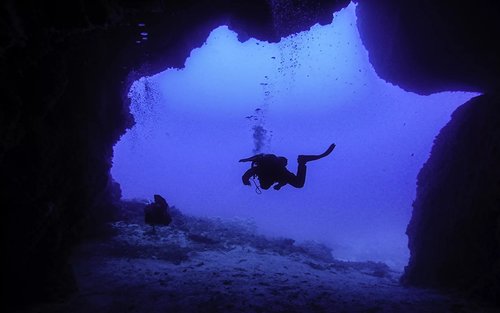 คอร์สดำน้ำหลักสูตร Deep Diver Specialty ในอุสติกา โดย PADI Center