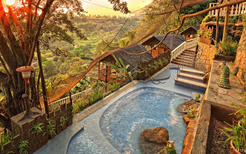 Luljetta's Hanging Gardens Spa Day Pass