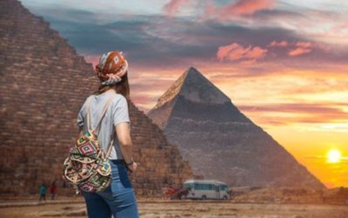 From Cairo: Pyramids of Giza, Sphinx, Saqqara & Memphis Tour