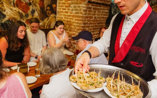  Madrid Small Group Tapas Food Walking Tour with Drinks