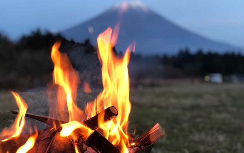 富士山与湖畔田贯湖露营场一泊两日露营体验