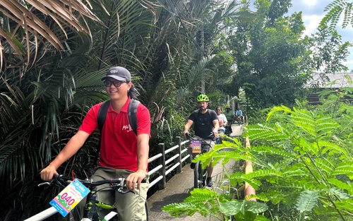 Passeio de Bicicleta pela Natureza no Oásis Verde de Bangkok com Almoço Local