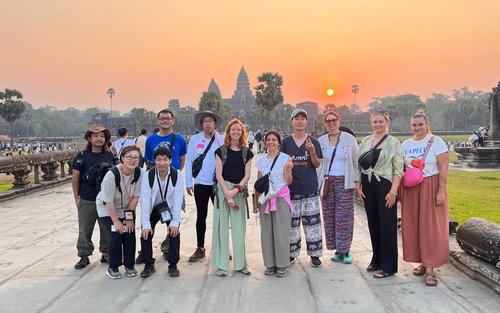 アンコールワット サンライズツアー（シェムリアップ）