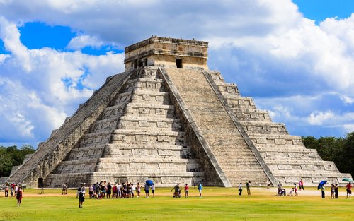 Chichen Itza, Cenote & Valladolid Tour