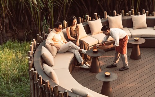 The Merchant River Dining Cruise & Restaurant Experience in Hoi An