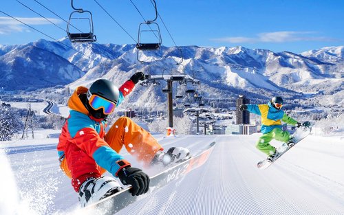 越後湯沢岩原スキー場で雪遊び＆スキー日帰りツアー（東京発）