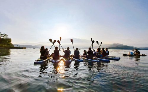 Nantou Sun Moon Lake | Experiència de lloguer de iot amb SUP