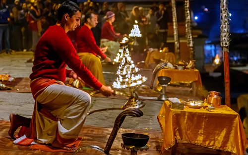 Lawatan Aarti Petang Pashupatinath & Stupa Boudhanath
