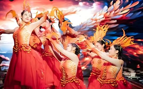 Suzhou Wu Palace Royal Banquet Experience | Exquisite Dance + Royal Cuisine + Ancient Costumes + Game Interaction