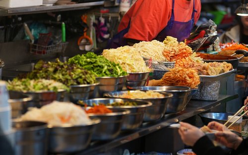 Lawatan Makanan Vegan Separuh Hari di Gwangjang Market