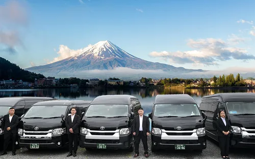 Tokyo Private Car Charter: Customizable Itinerary (Chinese/English Speaking Driver)