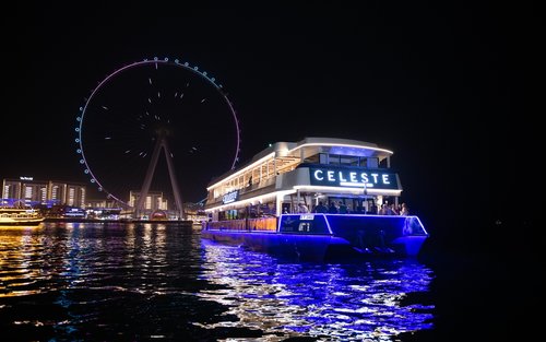 Croazieră cu cină în Dubai Marina cu spectacol live, bar deschis și DJ 